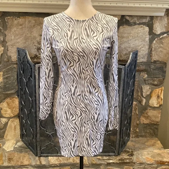 Et Clet | Dresses | Zebra Backless Dress Never Worn | Poshmark Et Clet | Dresses | Zebra Backless Dress Never Worn | Poshmark